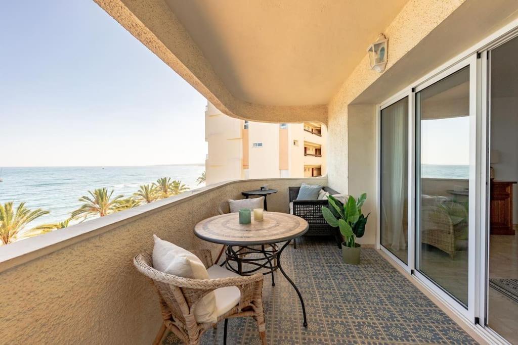 Apartment Larycorte, Beautiful 3bdr Beachfront Marbella